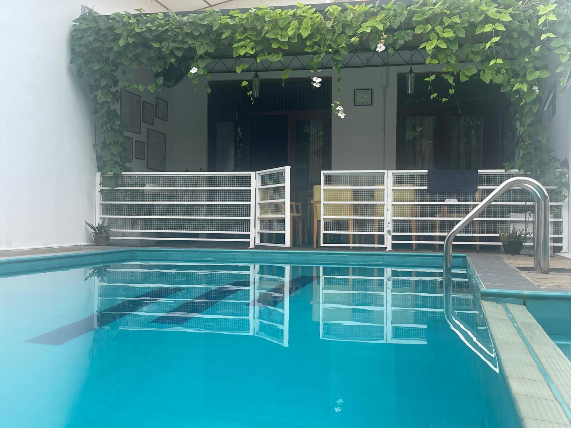 Surveyor'S Residence Bungalow Kandy Dış mekan fotoğraf